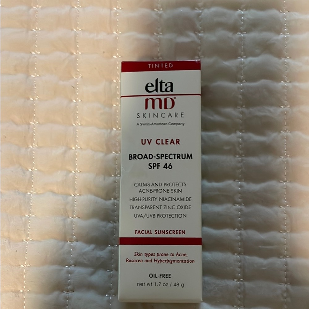 EltaMD UV Clear Broad-Spectrum SPF 46 Facial Sunscreen - White